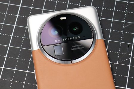 The Oppo Find X7 Pro might have better cameras than the Samsung Galaxy S24 Ultra