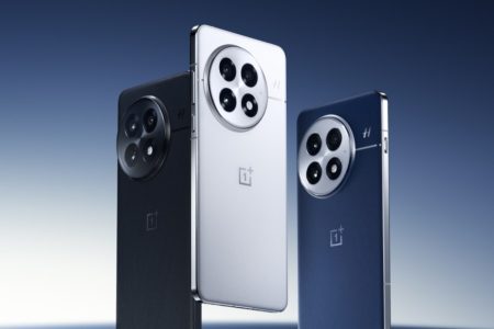 Does the OnePlus 13 have a headphone jack? | Digital Trends