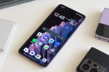 Vivo may be prepping a clamshell foldable to rival the Galaxy Z Flip, N2 Flip and Razr