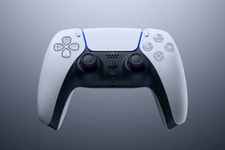 Sony Might Be Planning a New PS5 DualSense Controller With 12-Hour Battery