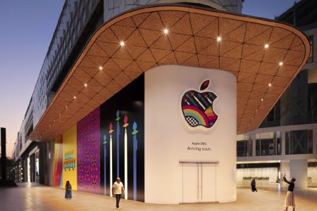 EU Antitrust Regulators to Spell Out How Apple Must Open Up to Rivals