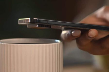 Pixel 9 Pro’s Thermometer App Could Get Material Auto-Detection Feature