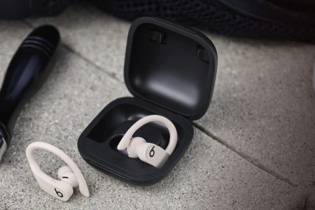 Powerbeats Pro 2 Will Reportedly Check Your Heart Rate Using Your Ears