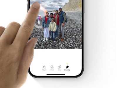 Apple Intelligence Clean Up Feature Might Label Edited Images