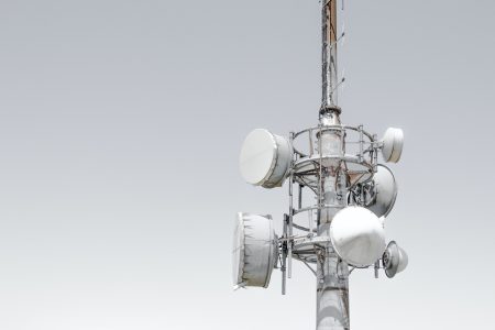 Smartphone Makers Positive About 5G Spectrum Auctions Plan