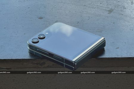 Samsung May Bump Up the Price of Galaxy Z Flip 6