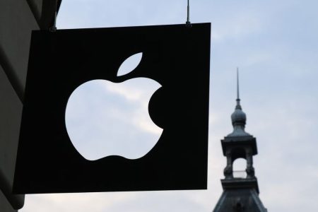 Apple Reportedly Exploring Partnership With Meta for AI Features