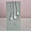 apple-earpods-usb-c-review:-sleek,-stylish,-yet-sonically-unremarkable-wired-earbuds