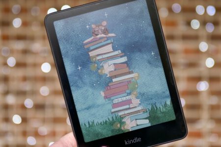 Amazon Kindle Colorsoft review: a magical and colorful e-reader | Digital Trends
