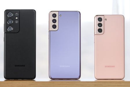 These Samsung Phones Facing Green Line Issue May Get Free Screen Replacement