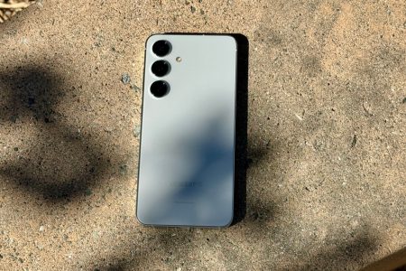 Samsung accidentally revealed a bunch of One UI 7 details. Here they are