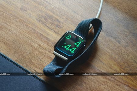 Apple Watch With ‘Completely Redesigned’ Band Connectors Tipped Again