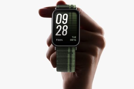 Xiaomi Band 8 Pro Teased With Design Similar to Apple Watch Models