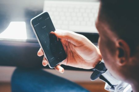 China Saw 11 Percent Fall in Smartphone Shipments in Q3 2022: Canalys
