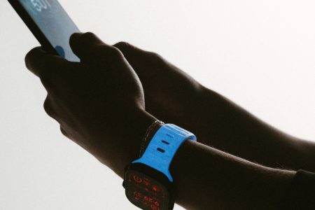 Nomad’s sold-out Apple Watch band is back and this time it’s even cooler