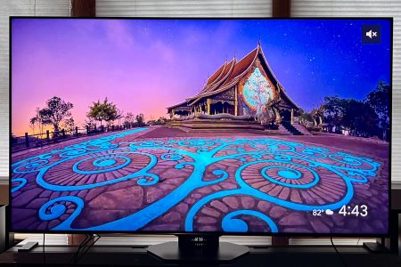 I test TVs for a living, and these 4 TVs are the best for bright rooms and beating reflections
