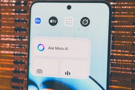 WhatsApp makes it easier to get the best out of Meta AI