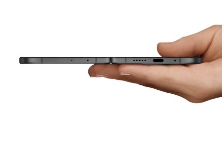 Apple’s Foldable iPhone Could Launch in 2026 With iPhone 17 Air Technology