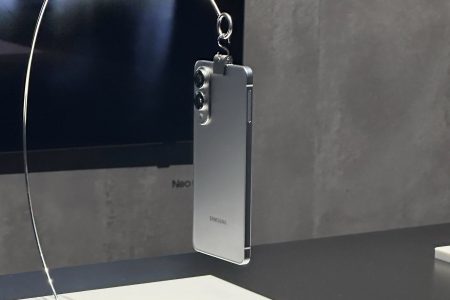 The Samsung Galaxy S25 Edge might not be so close to launch after all