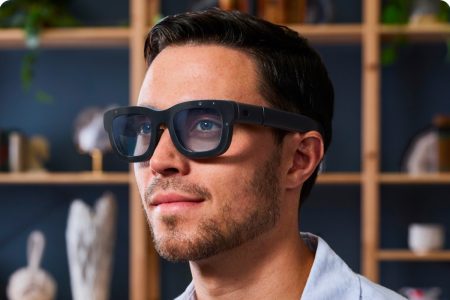Why Apple’s CEO Has Prioritised the Development of AR Glasses
