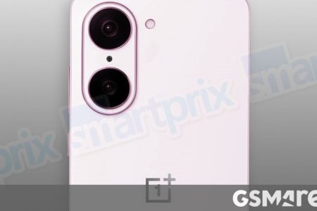 This is the OnePlus Nord CE5 with its iPhone 16-like camera island