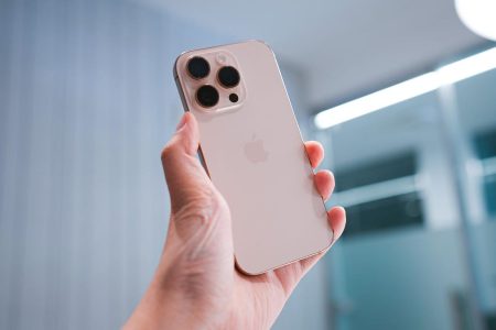 Will your next iPhone be &apos;Made in America&apos;? Let&apos;s do the math