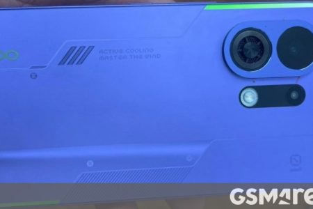 Oppo K13 Turbo has a fan