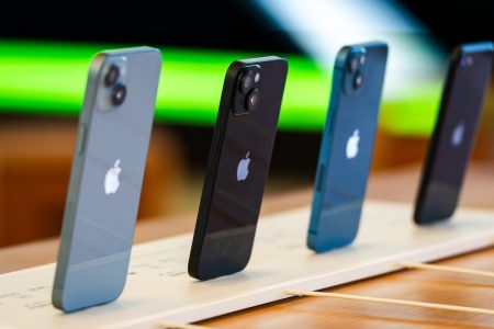 I calculated the hidden costs of an iPhone made in America. It&apos;s not pretty