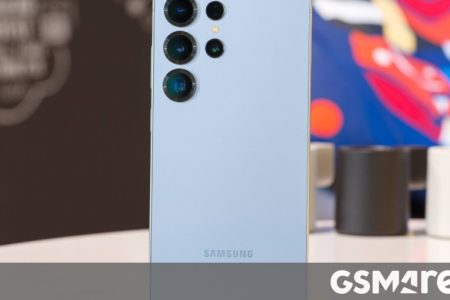 Samsung Galaxy S25 Ultra outsold the S25 and S25+ combined