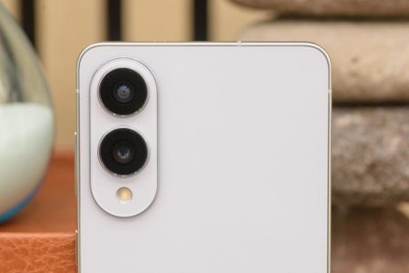 The Samsung Galaxy S25 Edge’s camera system is its most confusing feature