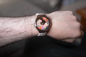 Huawei Watch 5 Tested: Easy Heart Scanning, but Not for Americans