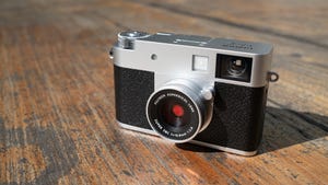 I Tried Fujifilm&apos;s Adorable New X Half Camera and It&apos;s a Pocketful of Fun