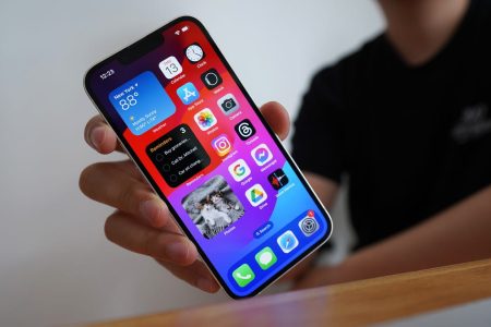Every iPhone model that can be updated to Apple&apos;s iOS 26 (and which ones can&apos;t)
