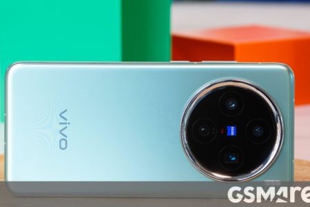 vivo X200 FE’s display, thinness and weight revealed