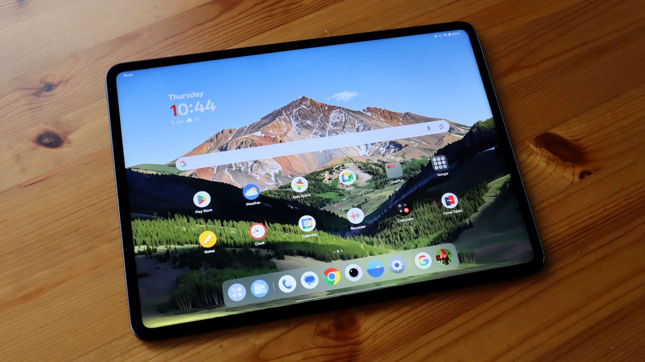 the-oneplus-pad-lite-might-just-be-the-tablet-to-get-for-people-on-a-budget