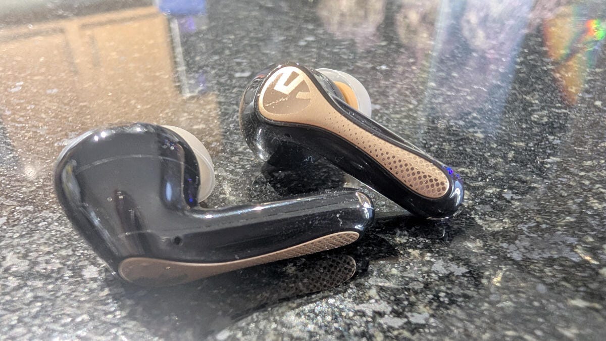 i&apos;m-an-audiophile,-and-these-$100-earbuds-impressed-me-in-ways-i-didn&apos;t-expect