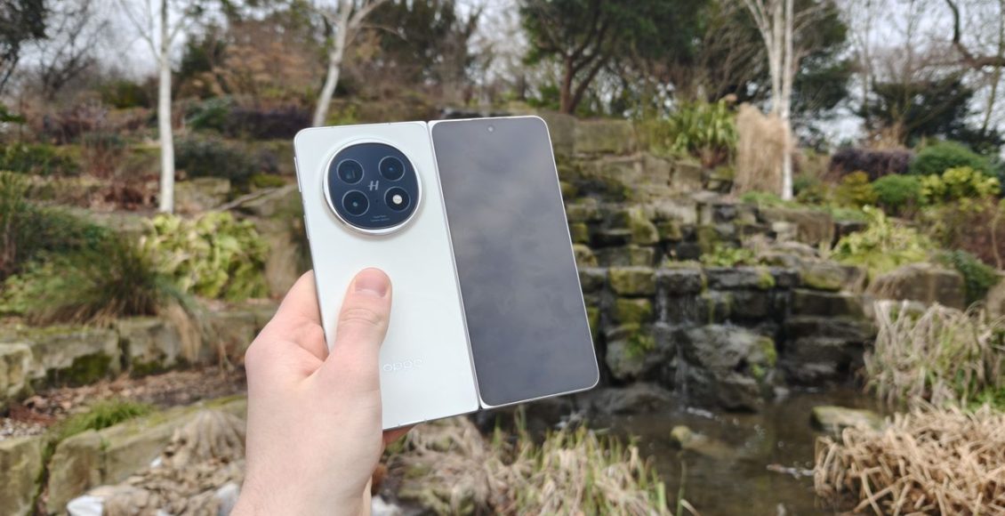 oppo-find-n5-review:-the-foldable-phone-of-the-future